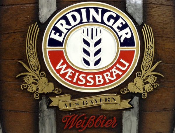 Barril Horizontal de parede em fibra decorativo - Erdinger Cerveja - Image 4