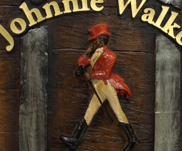 Barril Horizontal de parede em fibra decorativo - Johnnie Walker Whisky - Image 6
