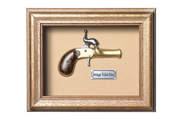 Quadro de Arma Resina KG Deringer Pocket Pistol - Clássico - Image 3