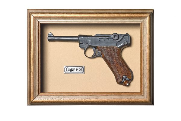 Quadro de Arma Resina KG Luger P 08 - Clássico - Image 2
