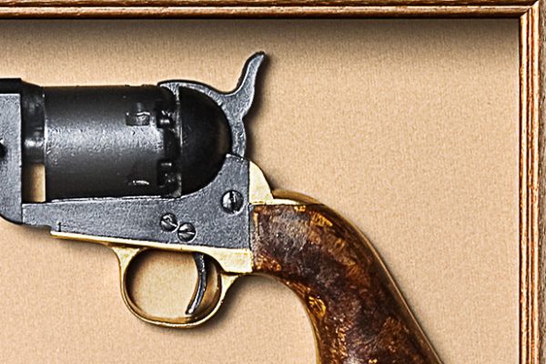 Quadro de Arma Resina KG 1851 Colt Navy cal. .36 - Clássico - Image 2