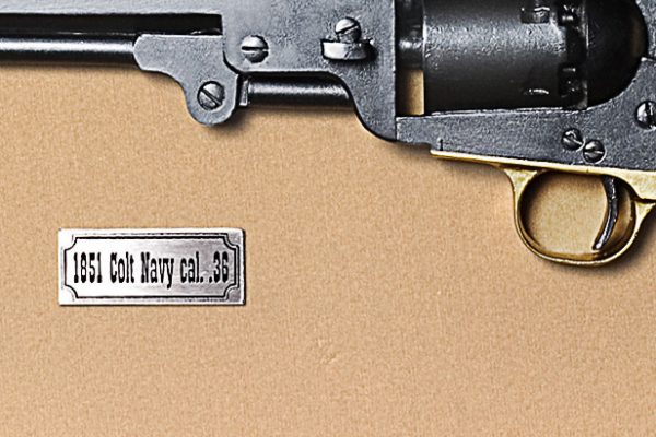 Quadro de Arma Resina KG 1851 Colt Navy cal. .36 - Clássico - Image 3